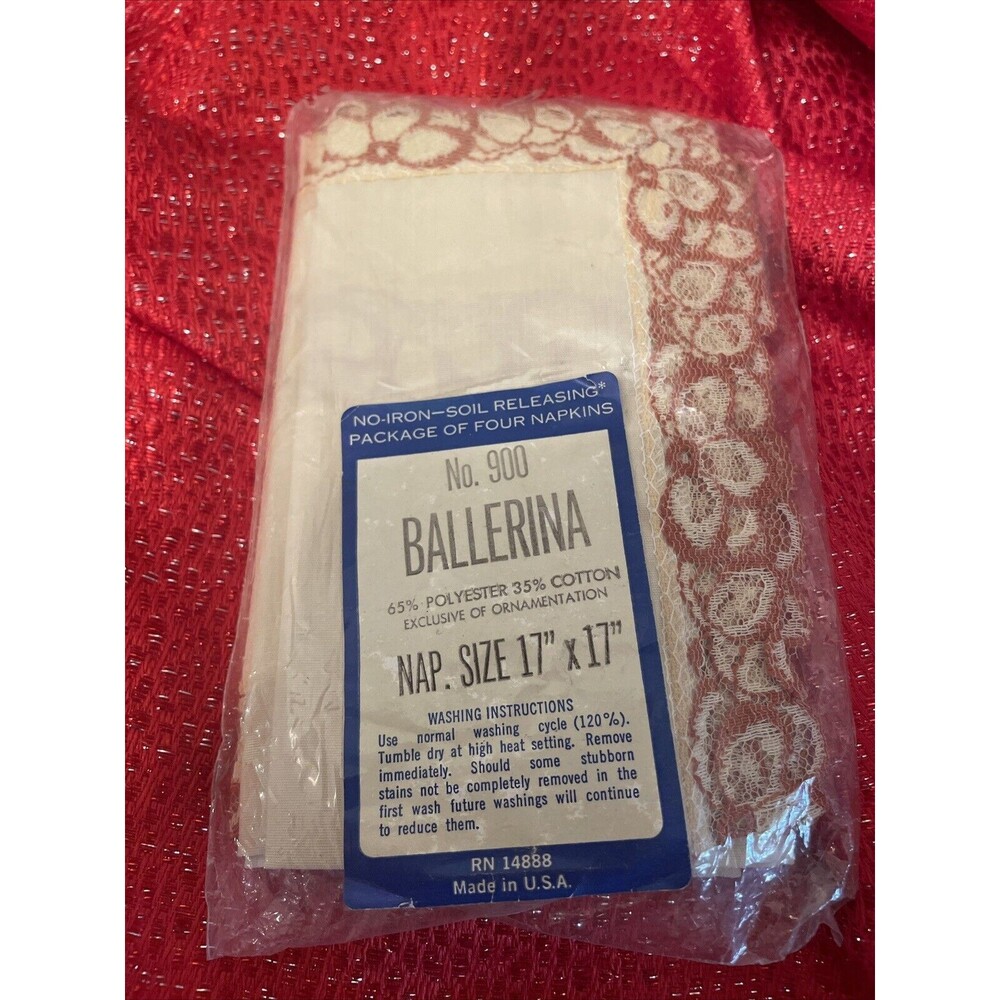 Vtg Cloth Napkins 1 Pkgs 17x17 New In Package Lace Edges Ballerina Fall